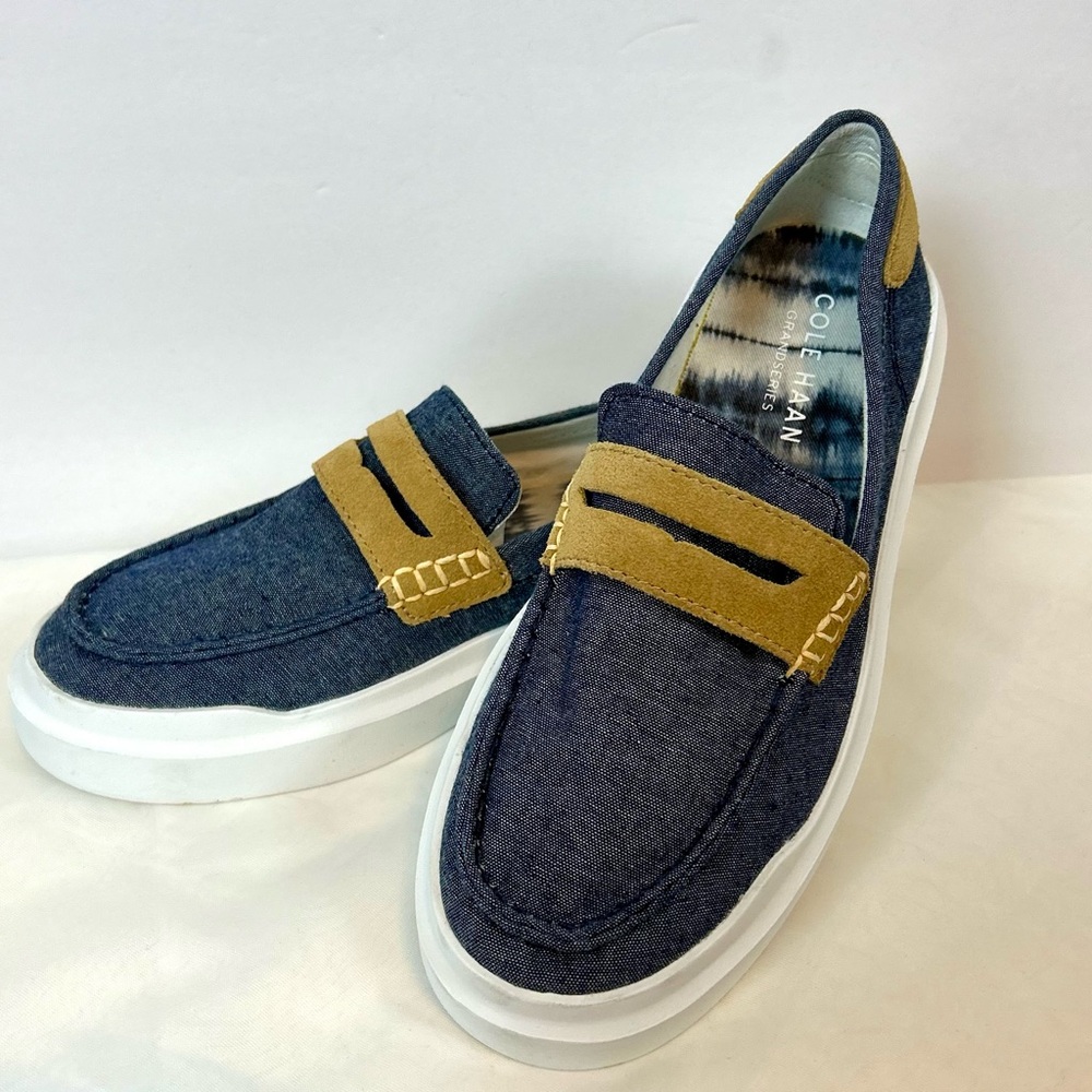 Cole Haan Women's Grandpro Rally Canvas Penny Loafers / Size 5.5